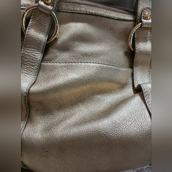 Free for any  purchase of 55$ +💗 Michael Kors Metallic Gold Fulton Bag - Picture 8 of 13